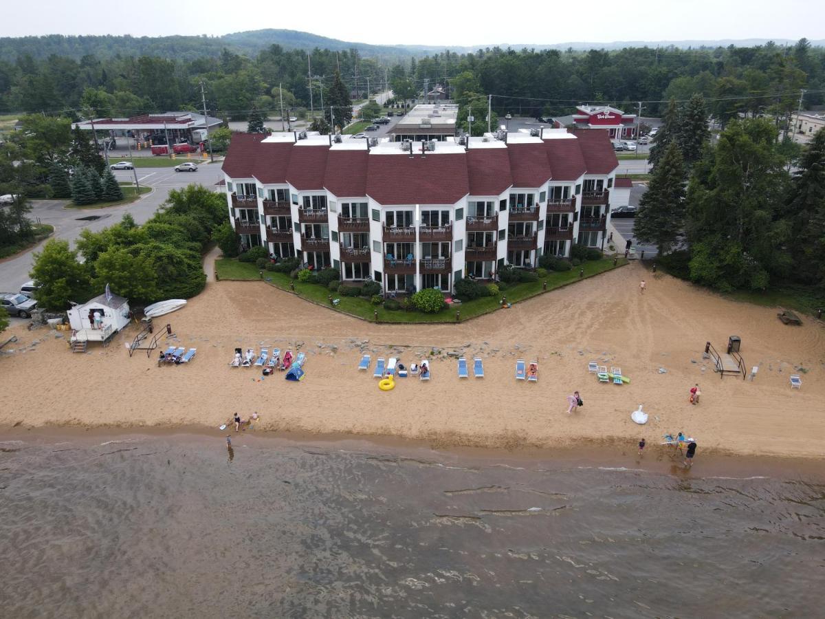 Beach Room 218 Traverse City Exterior photo